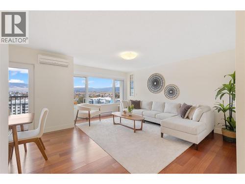 737 Leon Avenue Unit# 1206  Kelowna, BC V1Y 8L6