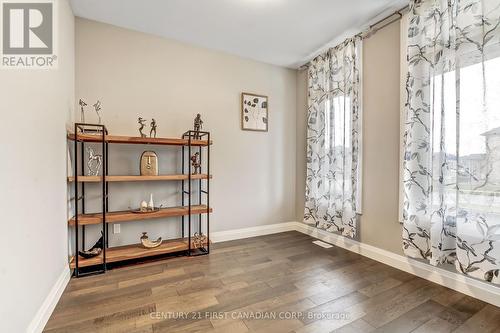 753 Superior Drive, London North (North B), ON - Indoor Photo Showing Other Room