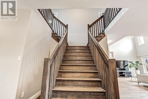 753 Superior Drive, London North (North B), ON - Indoor Photo Showing Other Room