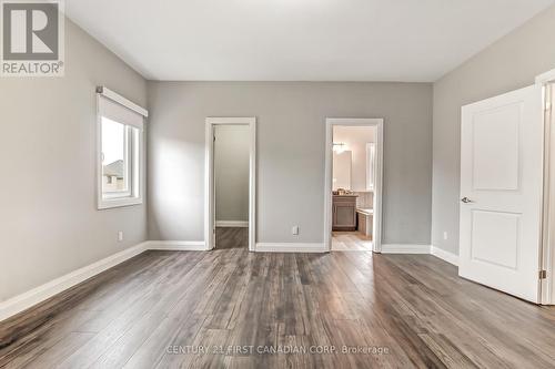 753 Superior Drive, London North (North B), ON - Indoor Photo Showing Other Room