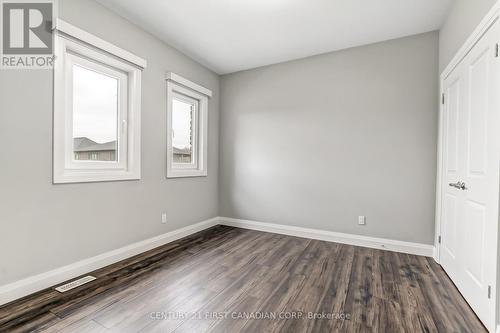 753 Superior Drive, London North (North B), ON - Indoor Photo Showing Other Room
