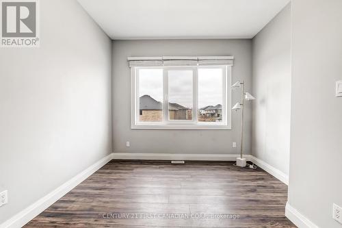 753 Superior Drive, London North (North B), ON - Indoor Photo Showing Other Room