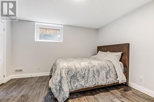 753 Superior Drive, London North (North B), ON - Indoor Photo Showing Bedroom