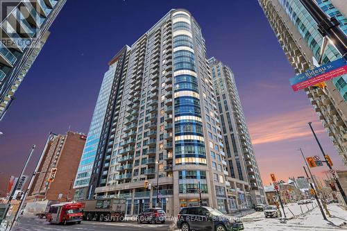 1807 - 242 RIDEAU STREET  Ottawa, ON K1N 0B7