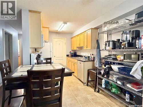 106A 1121 Mckercher Drive, Saskatoon, SK - Indoor Photo Showing Kitchen