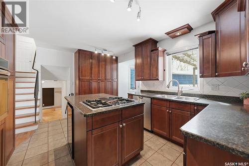 419 Chitek Crescent, Saskatoon, SK - Indoor Photo Showing Kitchen