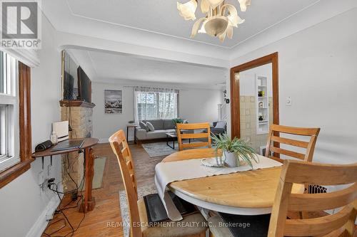 144 Hunter Street W, Hamilton, ON - Indoor Photo Showing Dining Room