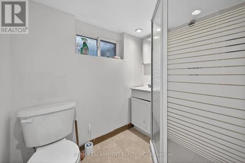 144 Hunter Street W, Hamilton, ON - Indoor Photo Showing Other Room