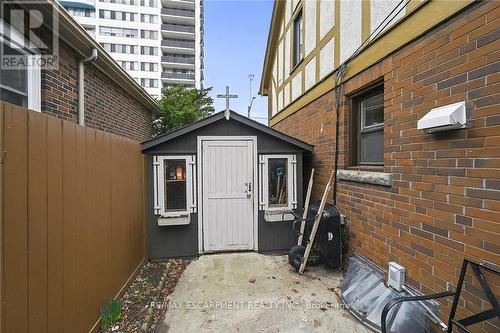 144 Hunter Street W, Hamilton, ON - Outdoor With Exterior