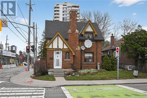 144 Hunter Street W, Hamilton, ON - Outdoor With Facade