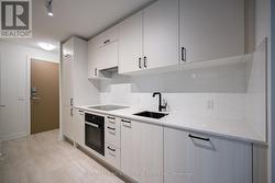 901 - 5 QUARRINGTON LANE Toronto, ON M3C 0S5