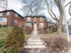 252 GLEN MANOR DRIVE W Toronto, ON M4E 2Y2