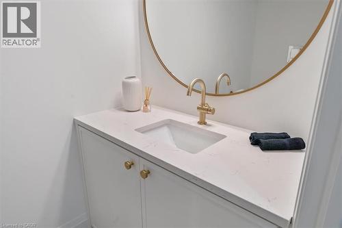 81 Doans Ridge Road, Welland, ON - Indoor Photo Showing Bathroom