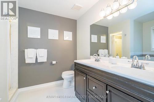 31 Etherington Crescent, Barrie, ON - Indoor Photo Showing Bathroom
