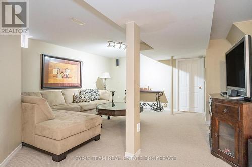 31 Etherington Crescent, Barrie, ON - Indoor