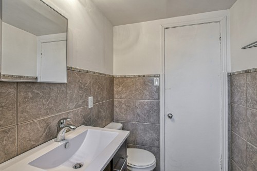 Salle de bains - 802  - 804 20E Avenue, Saint-Jérôme, QC - Indoor Photo Showing Bathroom