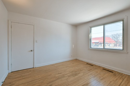 Chambre à coucher principale - 802  - 804 20E Avenue, Saint-Jérôme, QC - Indoor Photo Showing Other Room