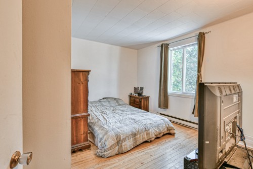 Chambre à coucher principale - 802  - 804 20E Avenue, Saint-Jérôme, QC - Indoor Photo Showing Bedroom