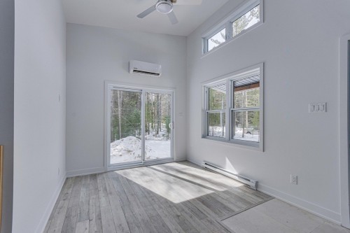 Salle à manger - 15 Ch. Du Sous-Bois, Bowman, QC - Indoor Photo Showing Other Room