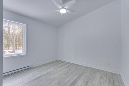 Chambre à coucher - 15 Ch. Du Sous-Bois, Bowman, QC - Indoor Photo Showing Other Room