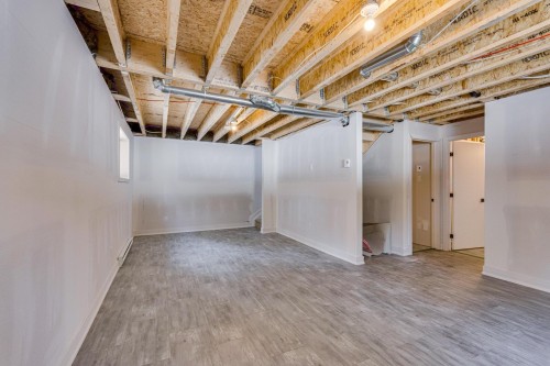 Salle familiale - 15 Ch. Du Sous-Bois, Bowman, QC - Indoor Photo Showing Basement