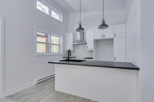 Cuisine - 15 Ch. Du Sous-Bois, Bowman, QC - Indoor Photo Showing Kitchen