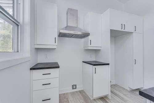 Cuisine - 15 Ch. Du Sous-Bois, Bowman, QC - Indoor Photo Showing Other Room