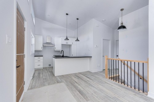 Salle à manger - 15 Ch. Du Sous-Bois, Bowman, QC - Indoor Photo Showing Kitchen