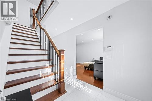 46 Novoco Drive, Hamilton, ON - Indoor Photo Showing Other Room