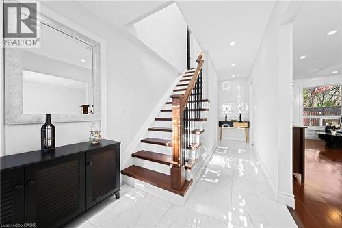 Nice Move-In Ready Home for Sale easy hwy access - 46 Novoco Drive, Hamilton, ON - Indoor Photo Showing Other Room