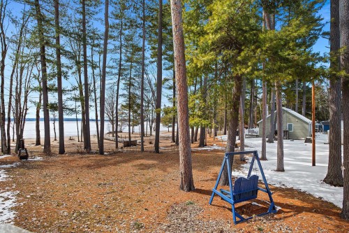 Vue sur l'eau - 38 Ch. De Pine Lodge, Bristol, QC - Outdoor With View