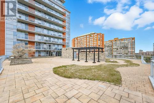 1407 - 551 Maple Avenue, Burlington, ON - Outdoor With Balcony