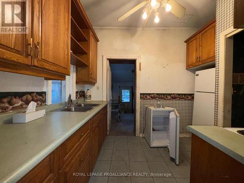 187 St George Street, Deseronto (Deseronto (Town)), ON - Indoor Photo Showing Kitchen With Double Sink
