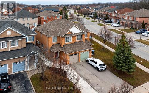 3867 Stardust Drive, Mississauga, ON - Outdoor
