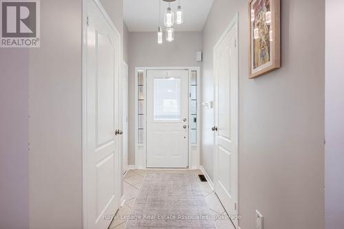 3867 Stardust Drive, Mississauga, ON - Indoor Photo Showing Other Room