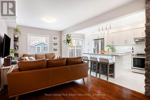 3867 Stardust Drive, Mississauga, ON - Indoor