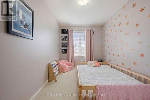 3867 Stardust Drive, Mississauga, ON - Indoor Photo Showing Bedroom