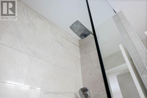 3867 Stardust Drive, Mississauga, ON - 