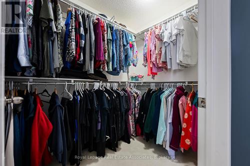 3867 Stardust Drive, Mississauga, ON - Indoor With Storage