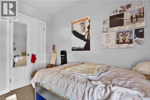 91 Royal Avenue, Hamilton, ON - Indoor Photo Showing Bedroom