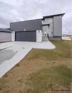 810 Turnberry Cove  Niverville, MB R0A 0A1