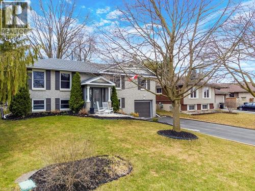 34 LESLIE Avenue  Cambridge, ON N1S 4N7