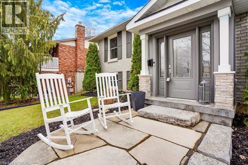 34 Leslie Avenue, Cambridge, ON - Outdoor