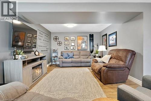 34 Leslie Avenue, Cambridge, ON - Indoor Photo Showing Living Room With Fireplace