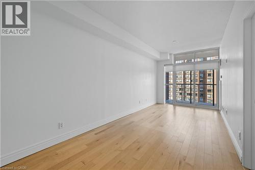 551 Maple Avenue Unit# 1407, Burlington, ON - Indoor Photo Showing Other Room