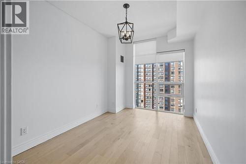 551 Maple Avenue Unit# 1407, Burlington, ON - Indoor Photo Showing Other Room