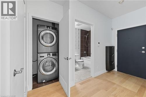 Stackable Washer & Dryer - 551 Maple Avenue Unit# 1407, Burlington, ON - Indoor Photo Showing Laundry Room