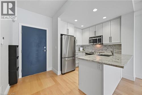 551 Maple Avenue Unit# 1407, Burlington, ON - Indoor Photo Showing Kitchen With Stainless Steel Kitchen With Upgraded Kitchen