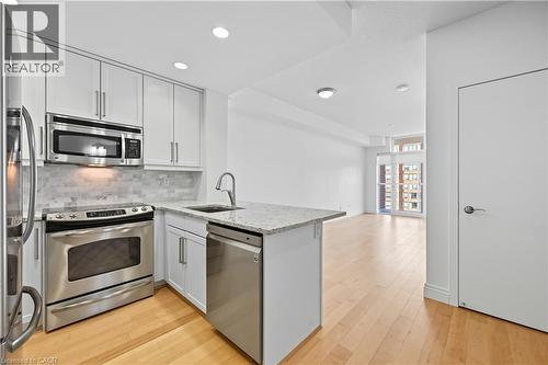 551 Maple Avenue Unit# 1407, Burlington, ON - Indoor Photo Showing Kitchen With Stainless Steel Kitchen With Upgraded Kitchen