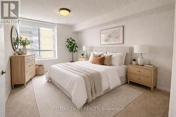 702 - 188 REDPATH AVENUE Toronto, ON M4P 3J2